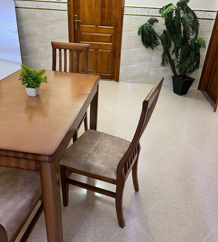 Table En Bois Pour Salon_cuisine(hetre)